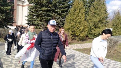 Шагаем вместе: дрожжановцы поддержали всероссийскую акцию «10 000 шагов к жизни»