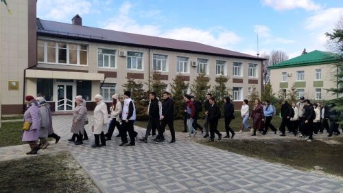 Шагаем вместе: дрожжановцы поддержали всероссийскую акцию «10 000 шагов к жизни»