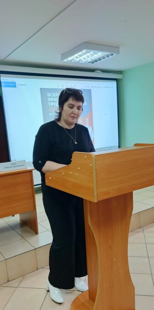 В Дрожжановском техникуме отраслевых технологий прошел фестиваль профессий и ярмарка вакансий