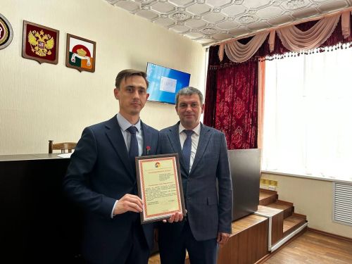 Ко Дню местного самоуправления в Дрожжановском районе РТ вручили награды