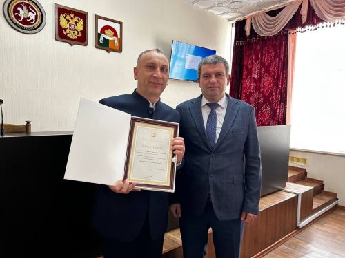 Ко Дню местного самоуправления в Дрожжановском районе РТ вручили награды
