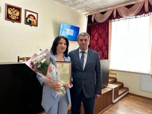 Ко Дню местного самоуправления в Дрожжановском районе РТ вручили награды