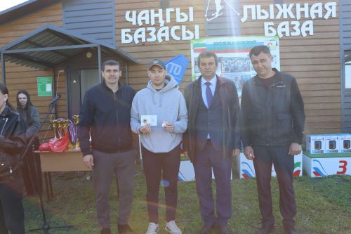 Торжественное вручение золотых знаков ГТО в Дрожжановском районе