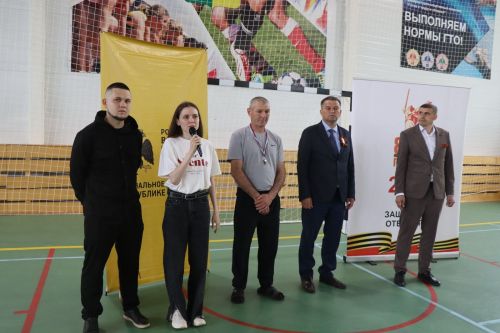 В Дрожжановском районе РТ в память Марата Салахова прошел турнир по мини-футболу