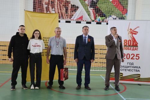В Дрожжановском районе РТ в память Марата Салахова прошел турнир по мини-футболу