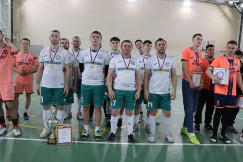 В Дрожжановском районе РТ в память Марата Салахова прошел турнир по мини-футболу