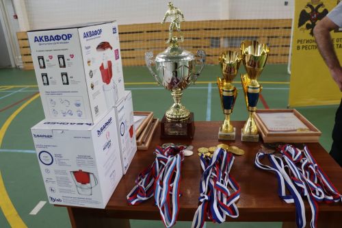 В Дрожжановском районе РТ в память Марата Салахова прошел турнир по мини-футболу