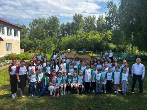 Чүпрәледә «Ура, авылга!» лагеры эшли