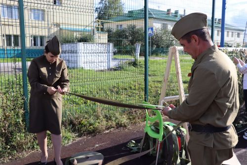 Фестиваль «Маленький тыл – большая Победа» объединил дрожжановцев в День Государственного флага