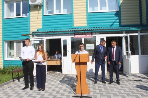 В «Дрожжановском техникуме отраслевых технологий» прозвенел первый звонок