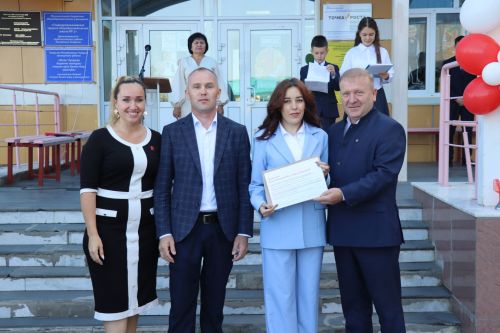 В Стародрожжановской школе №1 прозвенел первый звонок