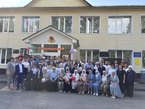 В Большецильнинской школе  открыли доску памяти в честь Роберта Закирова