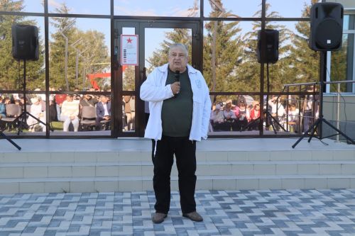 «Памяти героев будем достойны»: в Дрожжановском районе РТ прошел патриотический спектакль под открытым небом