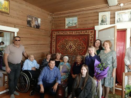 Чүпрәле районы Кече Чынлы авылында яшәүче Солтания Сәнатулла кызы Усмановага 90 яшь