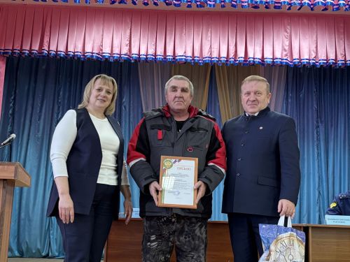 Глава Дрожжановского района провел встречи с жителями Большеаксинского и Городищенского поселений