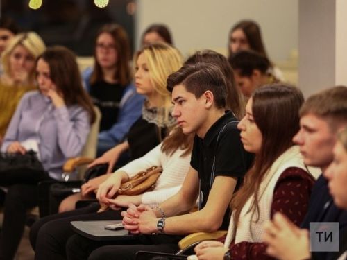 Халява, приди! Почему 25 января студенты кричат в окно и не открывают учебники