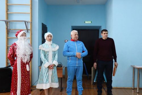 В Дрожжановском районе среди учащихся прошёл  турнир по шахматам «На призы Деда Мороза»
