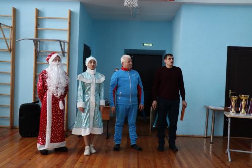 В Дрожжановском районе среди учащихся прошёл  турнир по шахматам «На призы Деда Мороза»