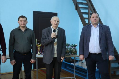 В Дрожжановском районе среди учащихся прошёл  турнир по шахматам «На призы Деда Мороза»