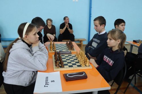 В Дрожжановском районе среди учащихся прошёл  турнир по шахматам «На призы Деда Мороза»