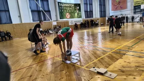 Первенство Дрожжановского района по бадминтону: определены лучшие команды и спортсмены