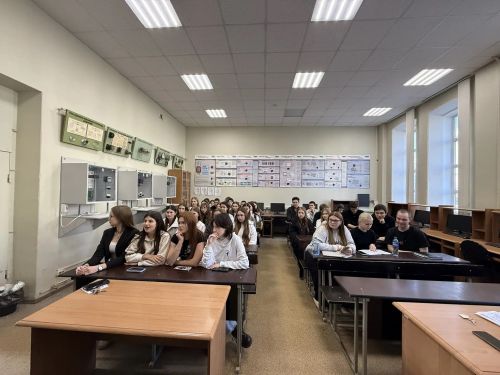 Школьники Дрожжановского района стали участниками проекта «Профэкспедиция» Движения Первых