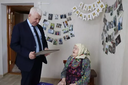 Жительница села Старые Убеи Дрожжановского района РТ отметила 90-летний юбилей