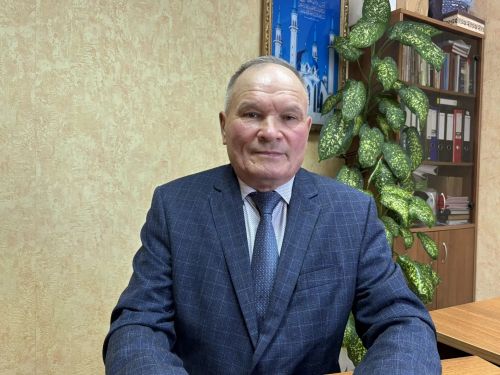 Иске Кәкерле авылыннан Сәхаутдин Хөсәенов-үз җиренең солтаны