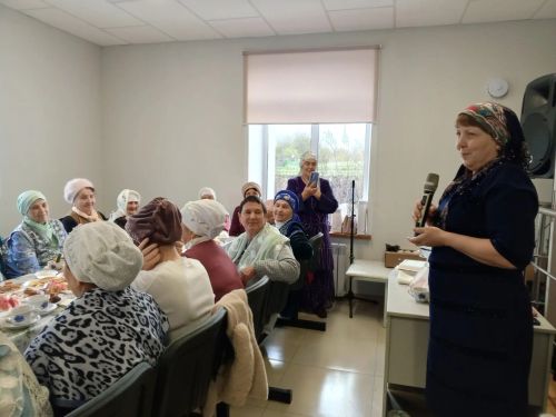 В молодёжном центре «Патриот» Дрожжановского района прошёл праздник ко Дню пожилых людей