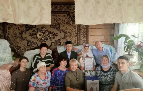 Жительница Малой Цильны Илхамия Сабитова отметила 90-летний юбилей