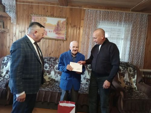 Труженик тыла из села Чувашское Дрожжаное отметил 96-летие