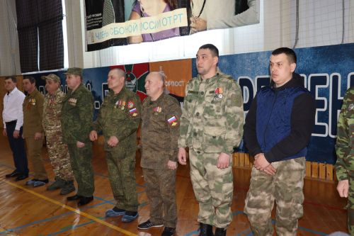 Форпостовцы Дрожжановского района РТ сразились по пулевой стрельбе из пневматической винтовки