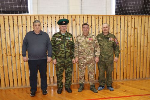 Форпостовцы Дрожжановского района РТ сразились по пулевой стрельбе из пневматической винтовки