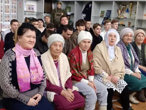 В Дрожжановском районе презентовали первую книгу местного поэта Ади Мохитова