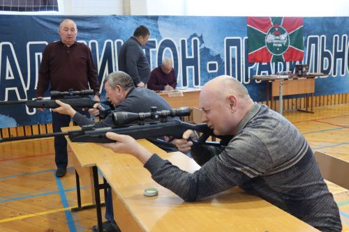 Ветераны боевых действий состязались в меткости на турнире в Дрожжановском районе