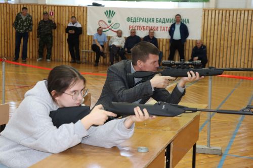 Ветераны боевых действий состязались в меткости на турнире в Дрожжановском районе