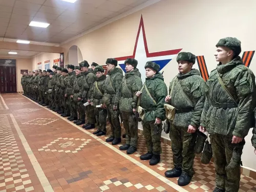 В рядах Вооруженных Сил России проходят службу по призыву 65 дрожжановцев