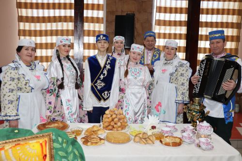 Семья с домовым и 300-летней историей в Дрожжановском районе победила в конкурсе «Эхо веков в истории семьи»