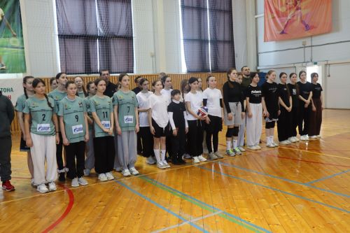 В Дрожжаном прошел муниципальный этап Чемпионата школьной волейбольной лиги среди команд девушек