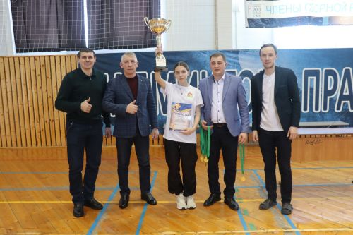В Дрожжаном прошел муниципальный этап Чемпионата школьной волейбольной лиги среди команд девушек