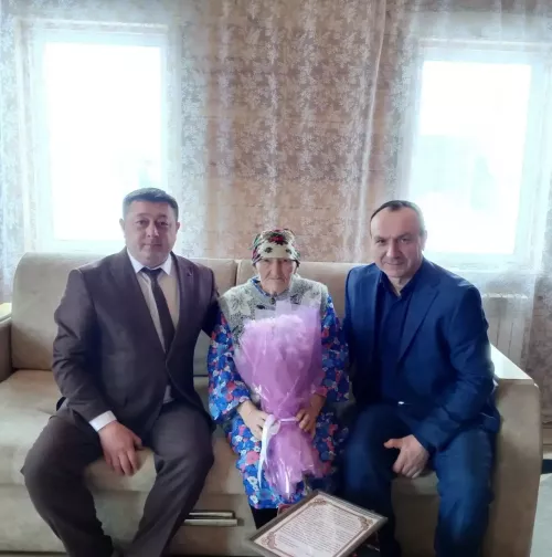 90 летний юбилей отметила жительница села Старые Какерли Дрожжановского района