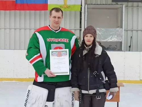 Команда хоккеистов Дрожжановского района выиграла переходящий Кубок в Кайбицком районе