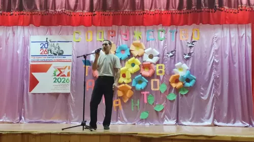 В Новоильмовском клубе Дрожжановского района прошел фестиваль «Содружество талантов»