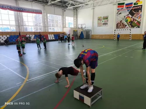 В Дрожжановском районе продолжается муниципальный этап «Школьной футбольной лиги»