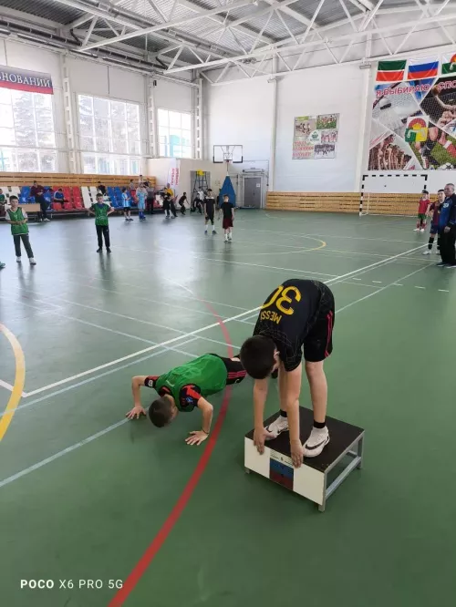 В Дрожжановском районе продолжается муниципальный этап «Школьной футбольной лиги»