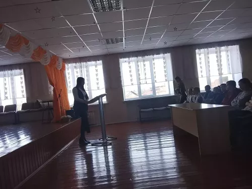 Весенние каникулы: автоинспекторы проводят уроки безопасности в школах Дрожжановского района