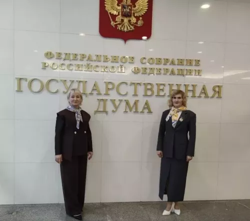Многодетная мать из Дрожжановского района получила награду в Госдуме