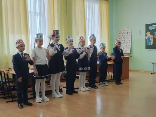 Первоклассники «Стародрожжановской СОШ №1» попрощались с Азбукой