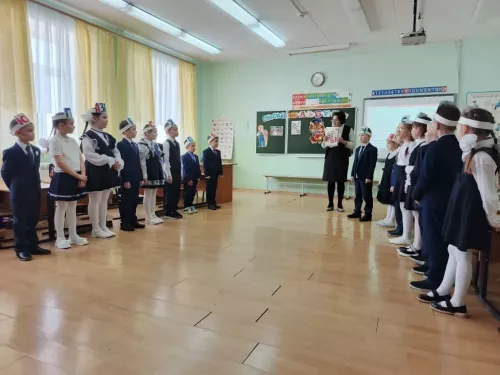 Первоклассники «Стародрожжановской СОШ №1» попрощались с Азбукой