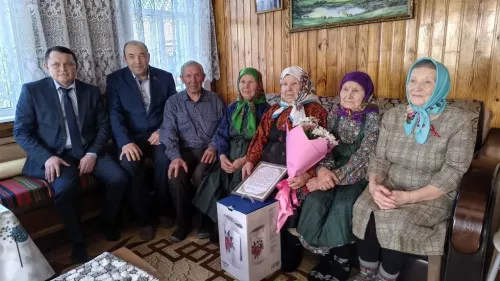Клавдии Мискиной (Мулеевой) из села Новое Ильмово Дрожжановского района исполнилось 90 лет